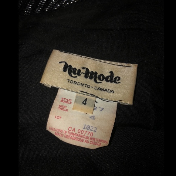 Stunning Dress - Picture 3 of 5